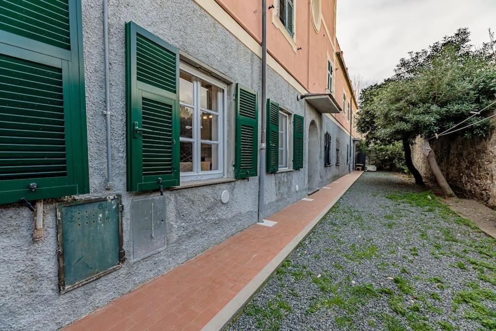 Casa Balbi Al Mare, Giardino E Posto Auto Privato Lägenhet Albisola Superiore Exteriör bild